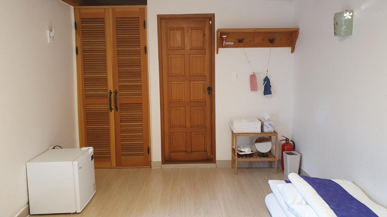 Greem Guesthouse جيونجو المظهر الخارجي الصورة